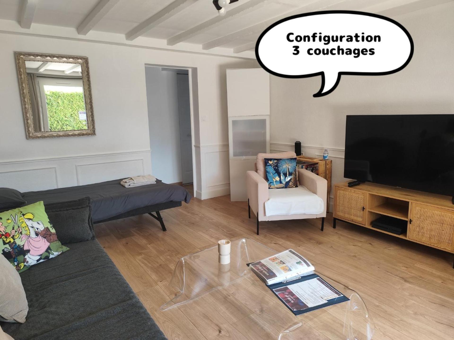 Au 9Eme Art Apartment La Rochefoucauld Ngoại thất bức ảnh